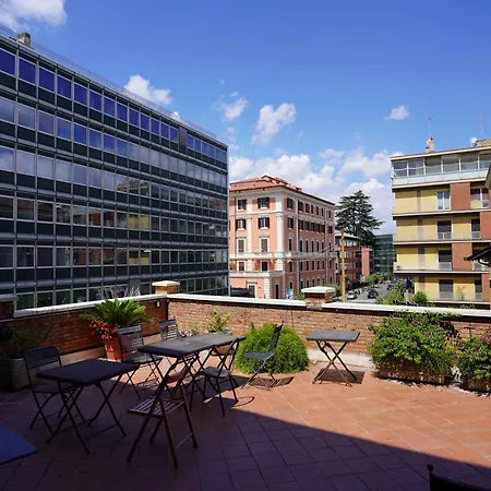 Renewed Historic Flat In * Rom